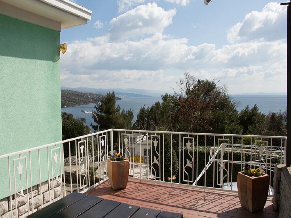 Villetta Diana Opatija Bagian luar foto